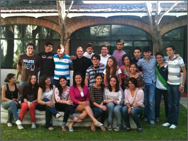 Jóvenes del grupo Alpha en Guadalajara