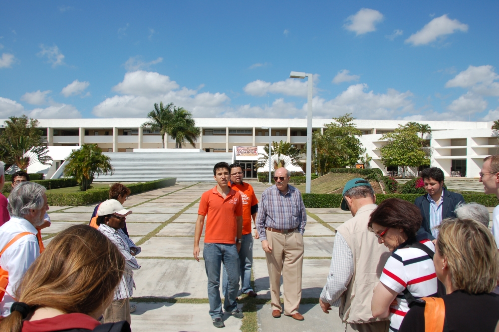 Besuch der Universit�t �An�huac Mayab� in M�rida