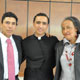 Jes&uacute;s David Mu&ntilde;oz, L.C. con sus pap&aacute;s.