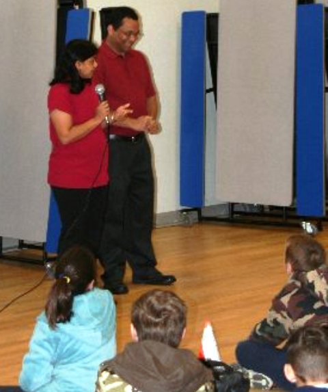 The Fernandes present their testimony of married life and the diaconate.