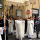 Ges� Eucaristico seguito dal Suo �gregge�.