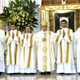The  new deacons with Bishop V&iacute;ctor Ochoa Cadavid, auxiliary bishop of the Archdiocese of Medell&iacute;n, Fr Jos&eacute; Manuel Otaolaurruchi, LC, territorial director for Venezuela and Colombia, and Fr Jos&eacute; de Jes&uacute;s Rodr&iacute;guez de la Torre, instructor of novices.