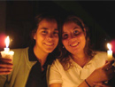 Dos colaboradoras del Regnum Christi: Sof&iacute;a Mart&iacute;nez y Celina Seaman.