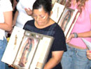 El apostolado de la Virgen Peregrina de la Familia tiene entre su ideario el dar testimonio del amor cristiano.